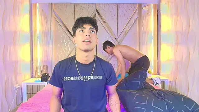 Camilo_belami1 élő XXX-chatje