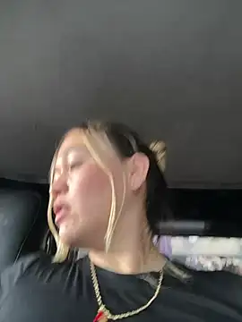 Danielavegax Chat XXX in diretta