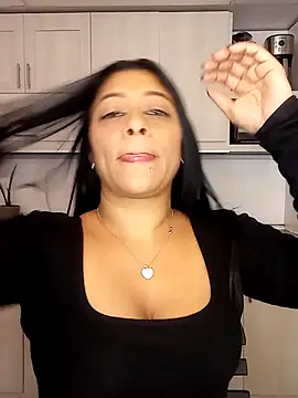 Czat XXX na żywo – Lashmy111