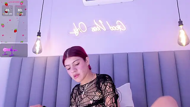 XXX chat uživo modela anthonellalux