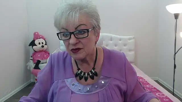 KayleSmolln Live XXX chat
