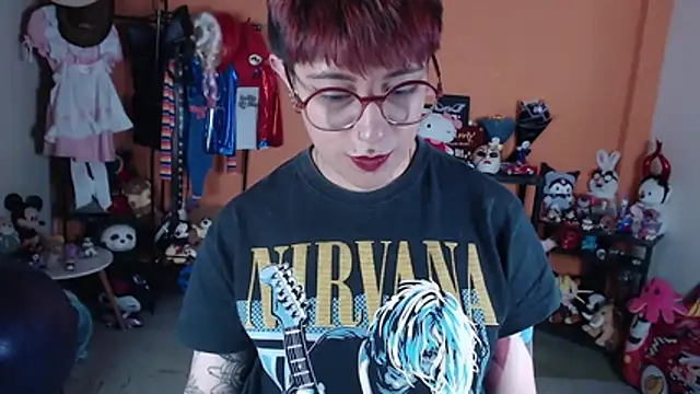 MissMiia2's Live XXX Chat