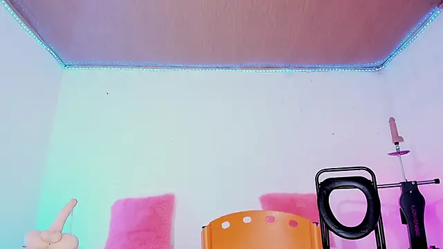 Онлайн чат XXX karol_stom