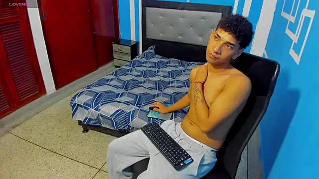 Chatroom XXX en direct de efrain_boy