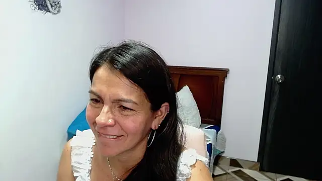 Chat XXX ao vivo de camilavargas_