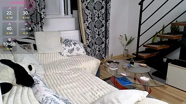 RyanStorm_ élő XXX-chatje