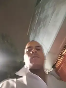 Vickyrajput009のライブXXXチャット