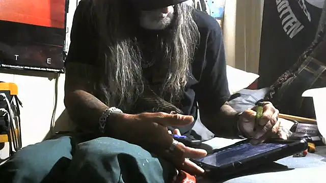 Chatroom XXX en direct de crassanova