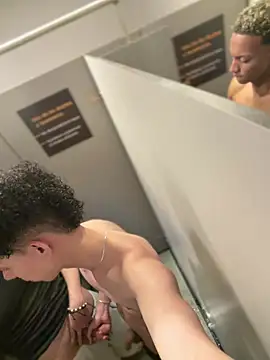 yoursexyjose's Live XXX Chat