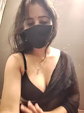 Kanika_76 élő XXX-chatje