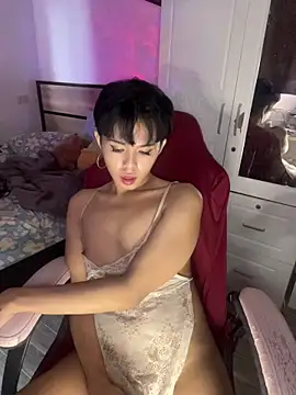 Plaxxxtique Chat XXX live
