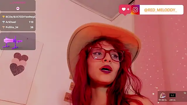 RedMeloddy's Live XXX Chat