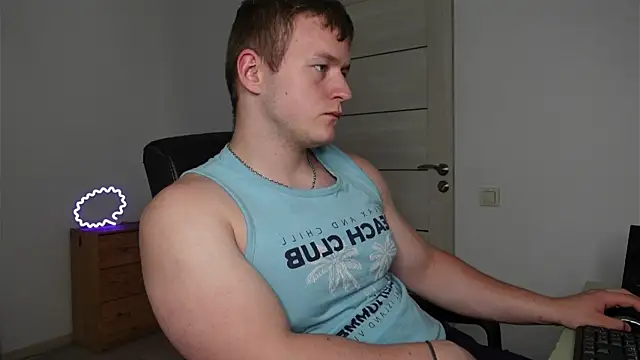 Živý XXX chat Richard_Dullas