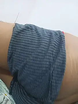Rocky-badboy_cum4me ওয়েবক্যাম শো