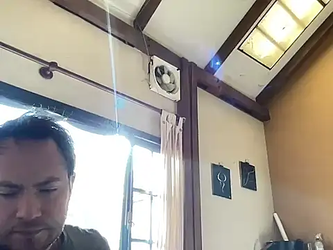 alecsgzz élő XXX-chatje