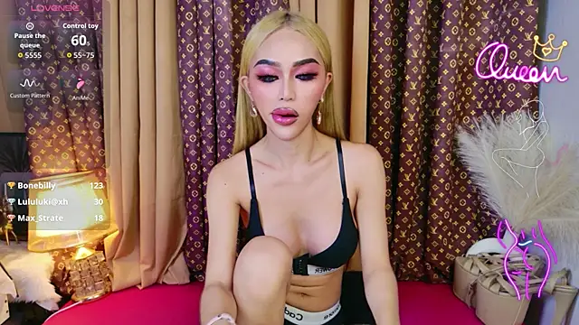 Tarah_Morphy Chat XXX live