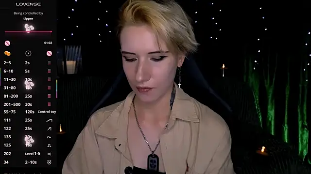 _Shadow_devil__ élő XXX-chatje