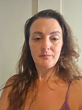 cumtomama Live XXX-Chat