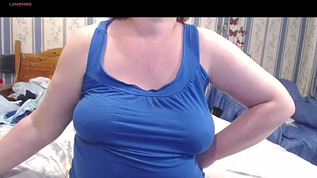 AMARILLIS' Live XXX Chat