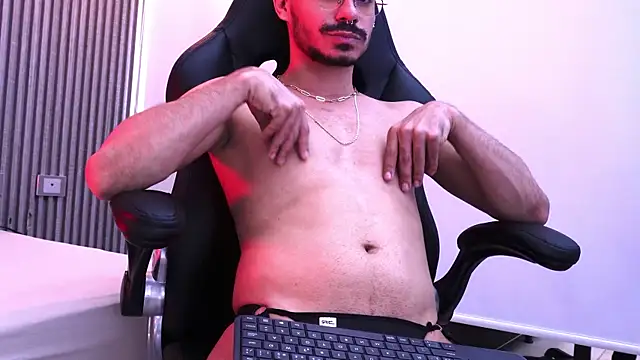XXX chat uživo modela thomas_montiel