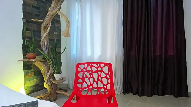 XXX chat uživo modela juanastardust