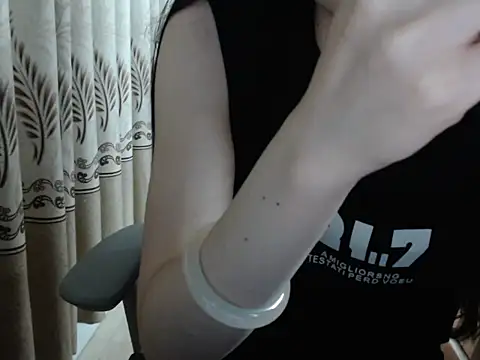 booboomonster's Live XXX Chat