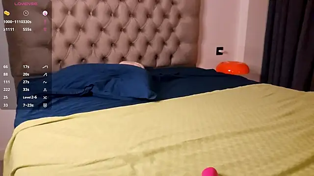 LongChillGerl's Live XXX Chat