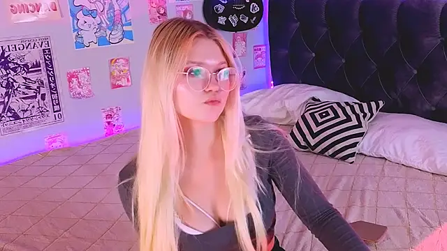LunariaFox Live XXX-Chat