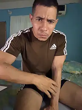 Im_steven: απευθείας συνομιλία ΧΧΧ