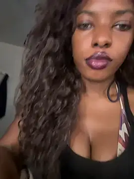 Oceanababe21 élő XXX-chatje