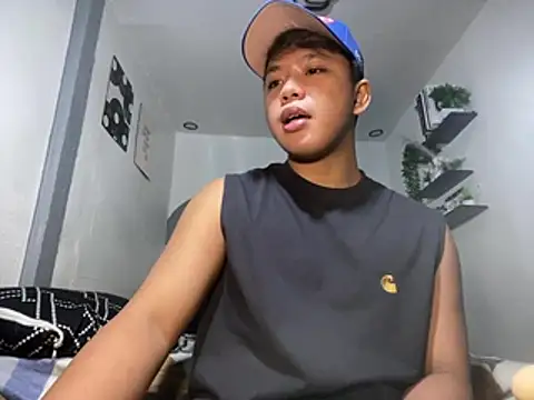 urasianrey Live XXX-chat