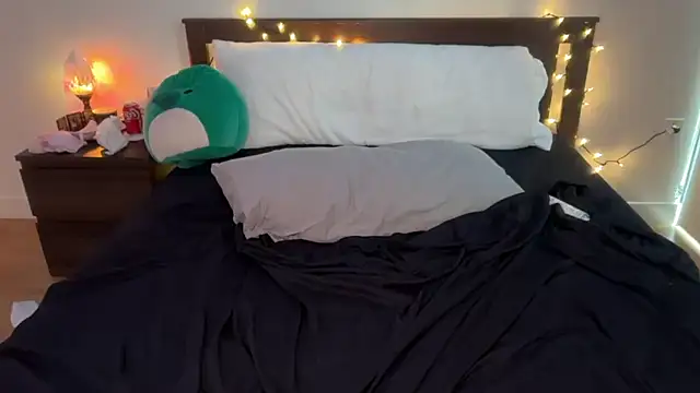 anyaa777 – Naživo XXX chat