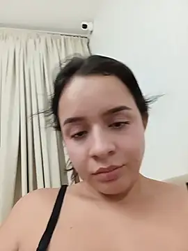 دردشة Julieth_hot-69 الجنسية المباشرة