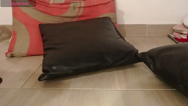 XXX chat uživo modela staylor29