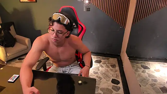 Chat XXX ao vivo de Axxel_Muscle