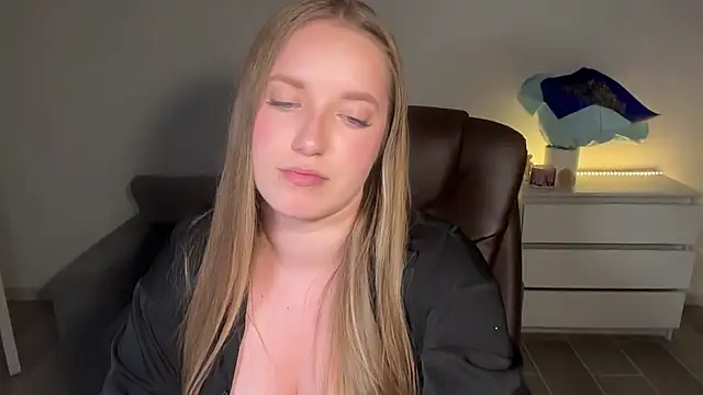 Chat +18 de EvaMaddison ao vivo