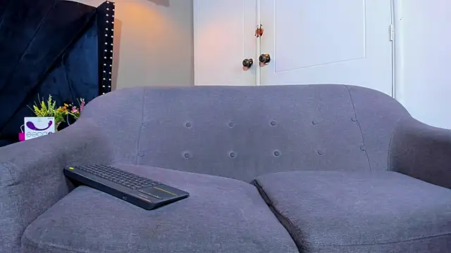 Alexx_val – Naživo XXX chat