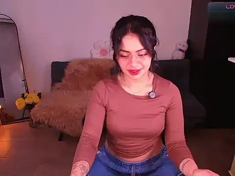 sariisha's Live XXX Chat