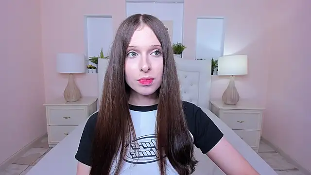 dark_k1tty Adlı Modelin Canlı XXX Sohbeti