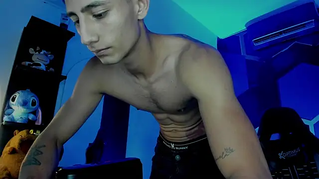 MaxiimoRomano_ – Naživo XXX chat