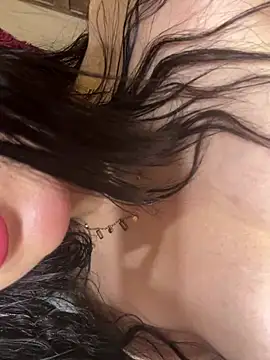 Jouri_Arabe Adlı Modelin Canlı XXX Sohbeti