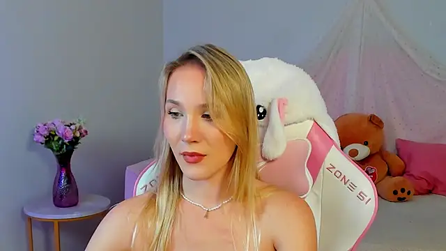 Chat XXX ao vivo de ElaraVoltage