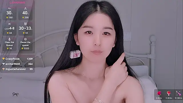 BingLin- Adlı Modelin Canlı XXX Sohbeti