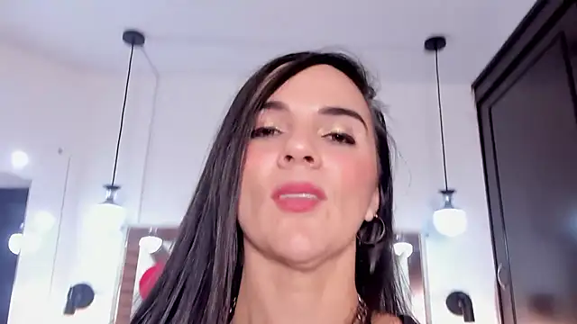 Alijohansonn Adlı Modelin Canlı XXX Sohbeti