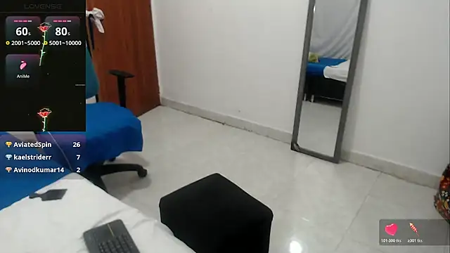 LAURA_Foxht Chat XXX in diretta