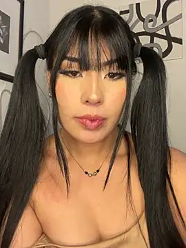 Jade-Naughty's Live XXX Chat