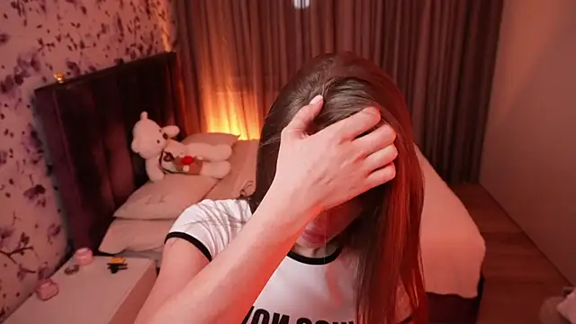 ChloeSpark: απευθείας συνομιλία ΧΧΧ