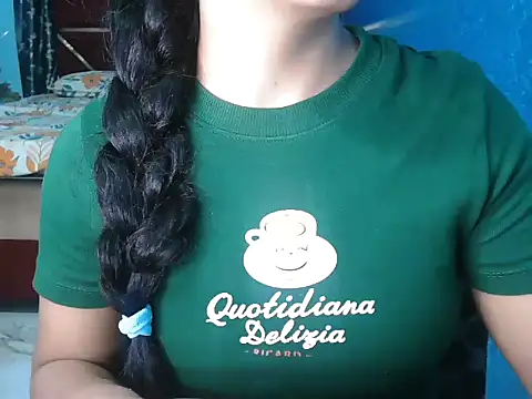 Cuteangle1 লাইভ XXX চ্যাট