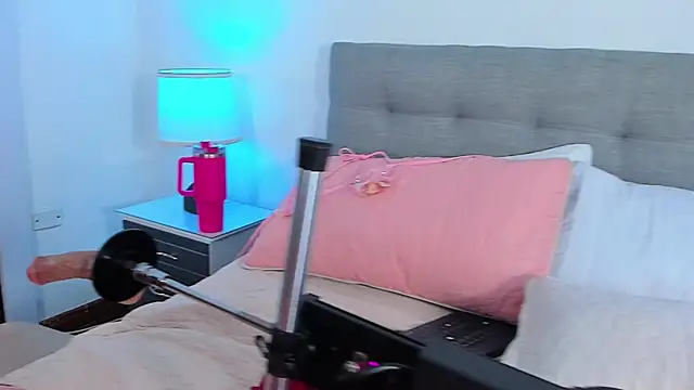 Samantha__Vega XXX чат на живо