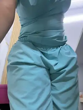 babysaritaa's Live XXX Chat